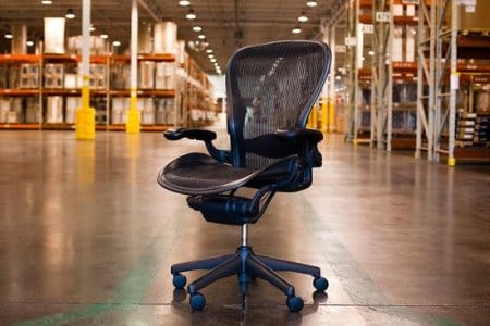 aeron chair size a used