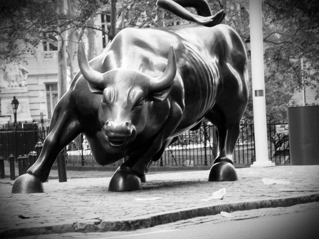 a statue of a bull