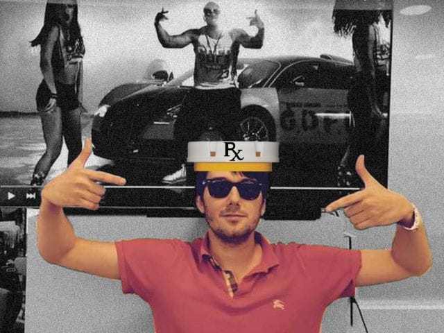 a person wearing a hat and sunglasses