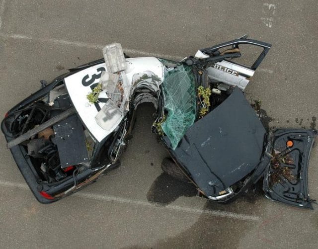 a car with its front end smashed